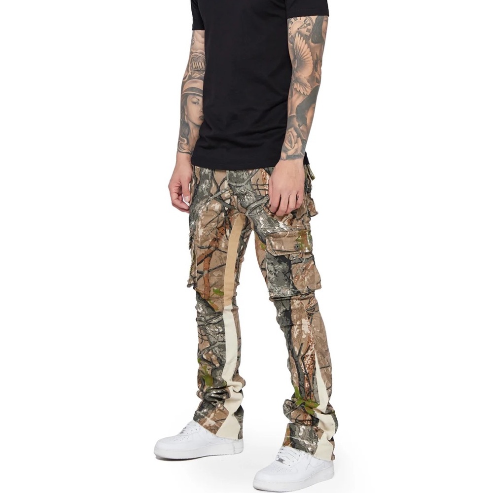 woodland camo cargo stacked jeans valabasas